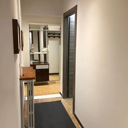 Hotel Cairoli