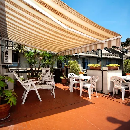 Hotel Cairoli 3*