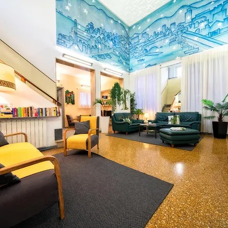 Hotel Cairoli 3*