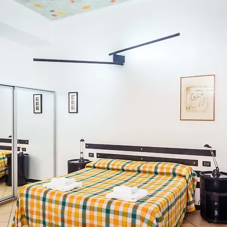 Cairoli Hotel Genova