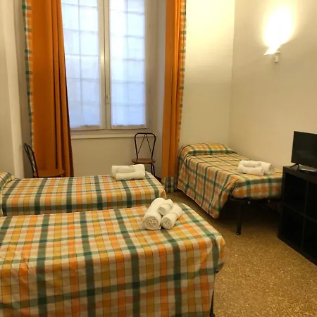 Cairoli Hotel Genova