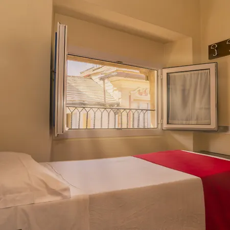 Hotel Cairoli Genova