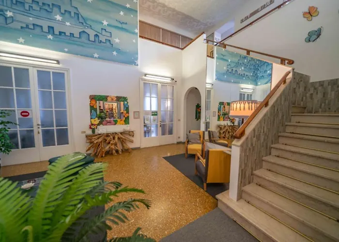 Hotel Cairoli Génova