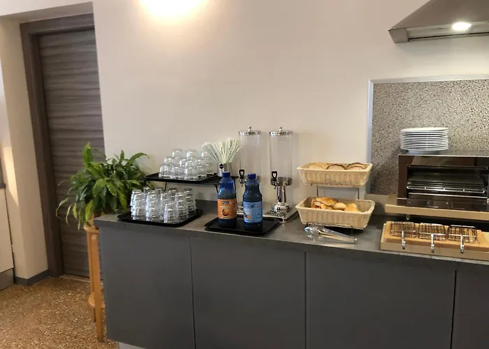 Cairoli Hotel Génova